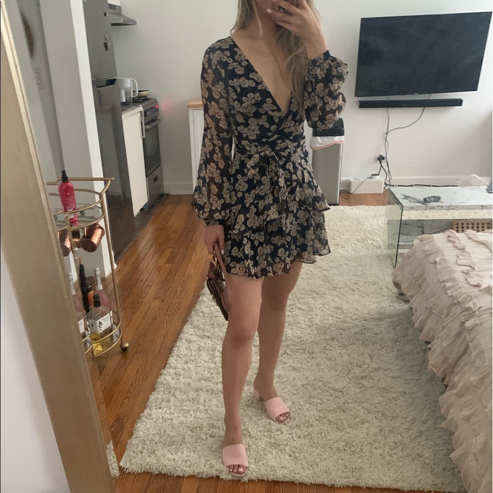 LIKE NEW SUMMER DRESS
